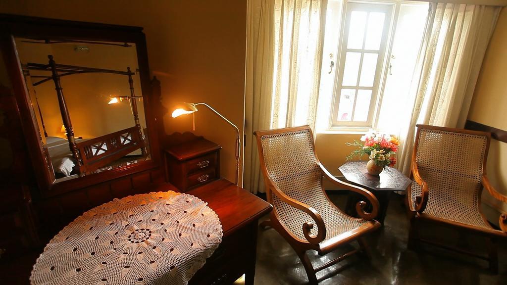 Senani Colonial Holiday Bungalow นูวาราเอลิยา ห้อง รูปภาพ