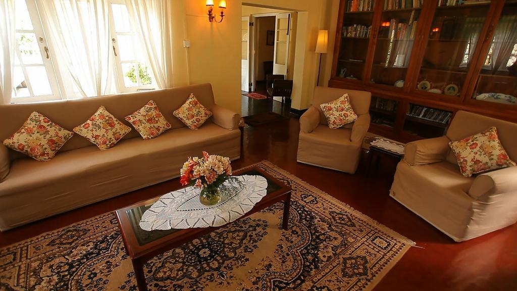 Senani Colonial Holiday Bungalow นูวาราเอลิยา ห้อง รูปภาพ