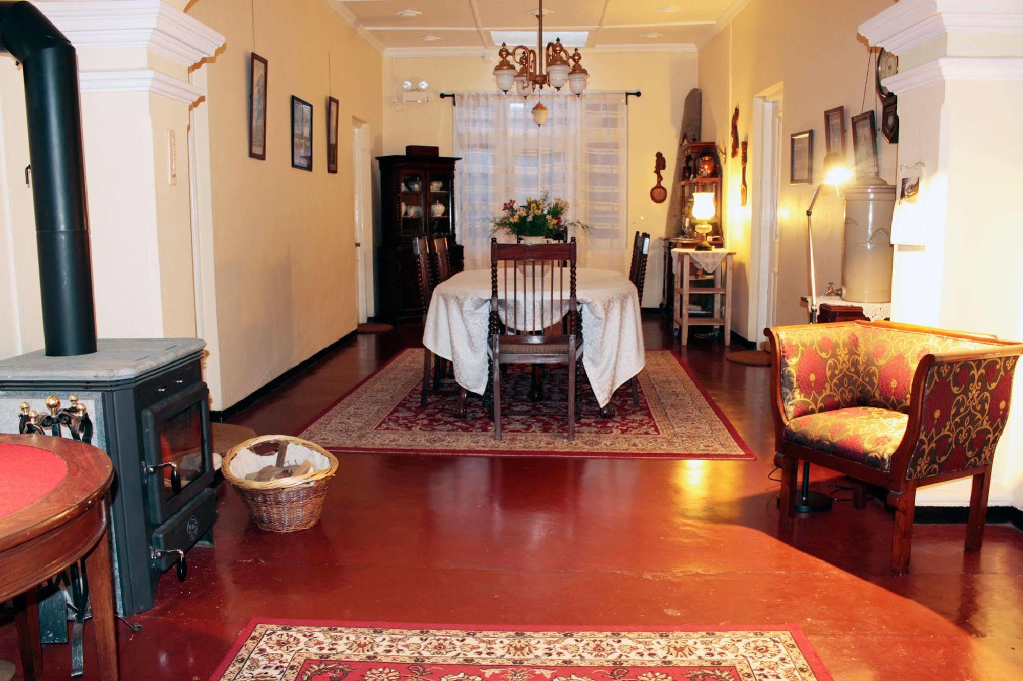 Senani Colonial Holiday Bungalow นูวาราเอลิยา ภายนอก รูปภาพ
