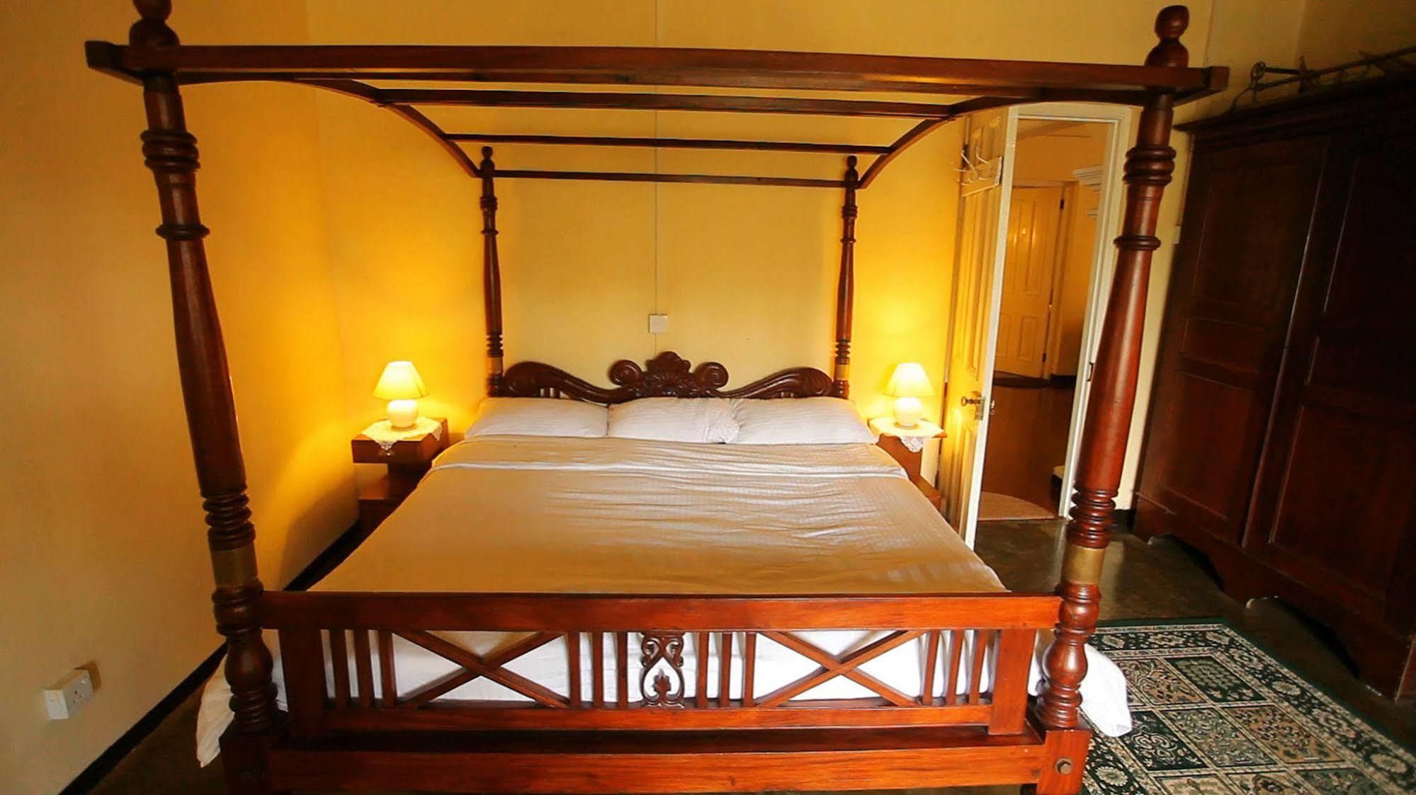 Senani Colonial Holiday Bungalow นูวาราเอลิยา ภายนอก รูปภาพ