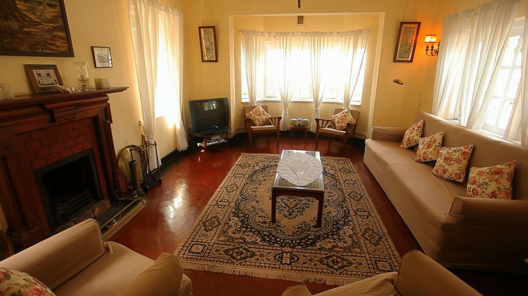Senani Colonial Holiday Bungalow นูวาราเอลิยา ภายนอก รูปภาพ