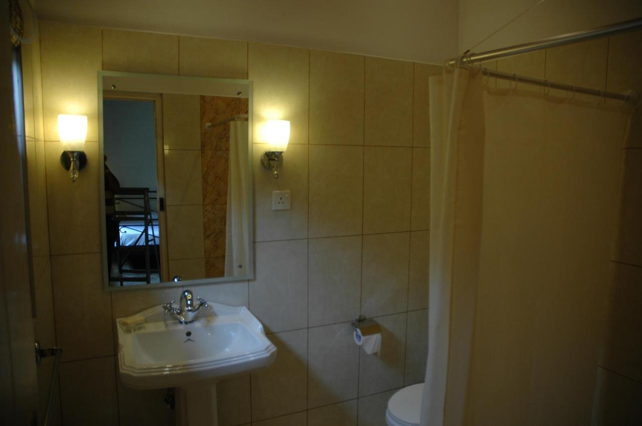Senani Colonial Holiday Bungalow นูวาราเอลิยา ภายนอก รูปภาพ